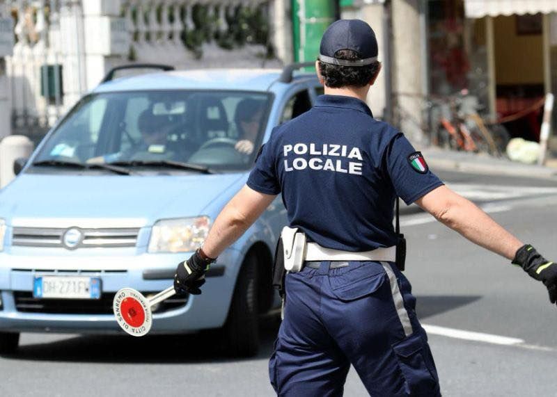 Apertura Sportello Polizia